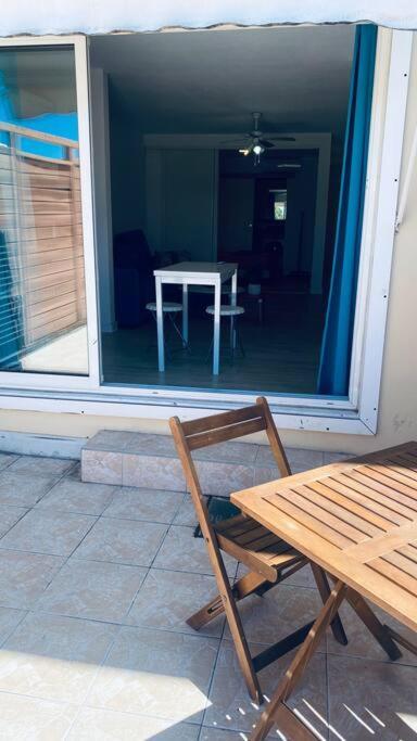 Marin'Appart * Vue Sur Mer* Gourbeyre Exterior photo